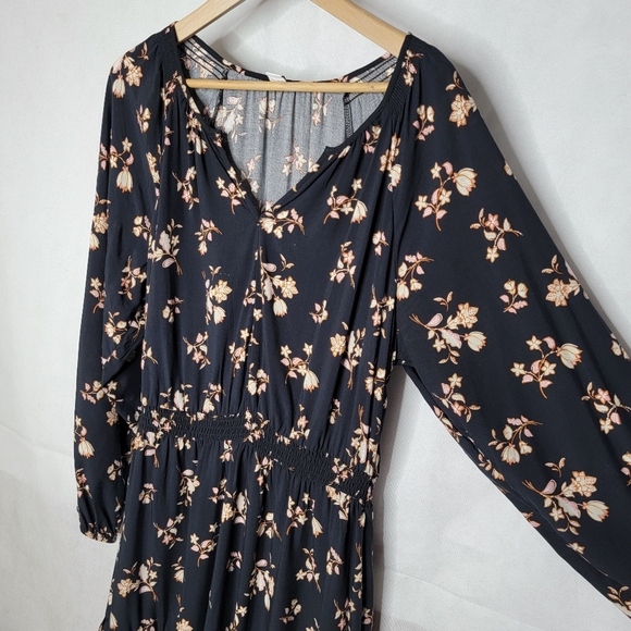 Old Navy Peasant Dress Short Black Floral Tiered Skirt V-neck Long Sleeve L - Picture 2 of 12